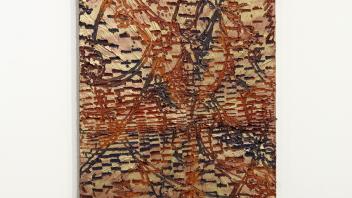 Coil(Gold) 2021 oil & spray on canvas 30”x40”