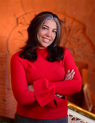 Photo of Gwendolyn DuBois Shaw